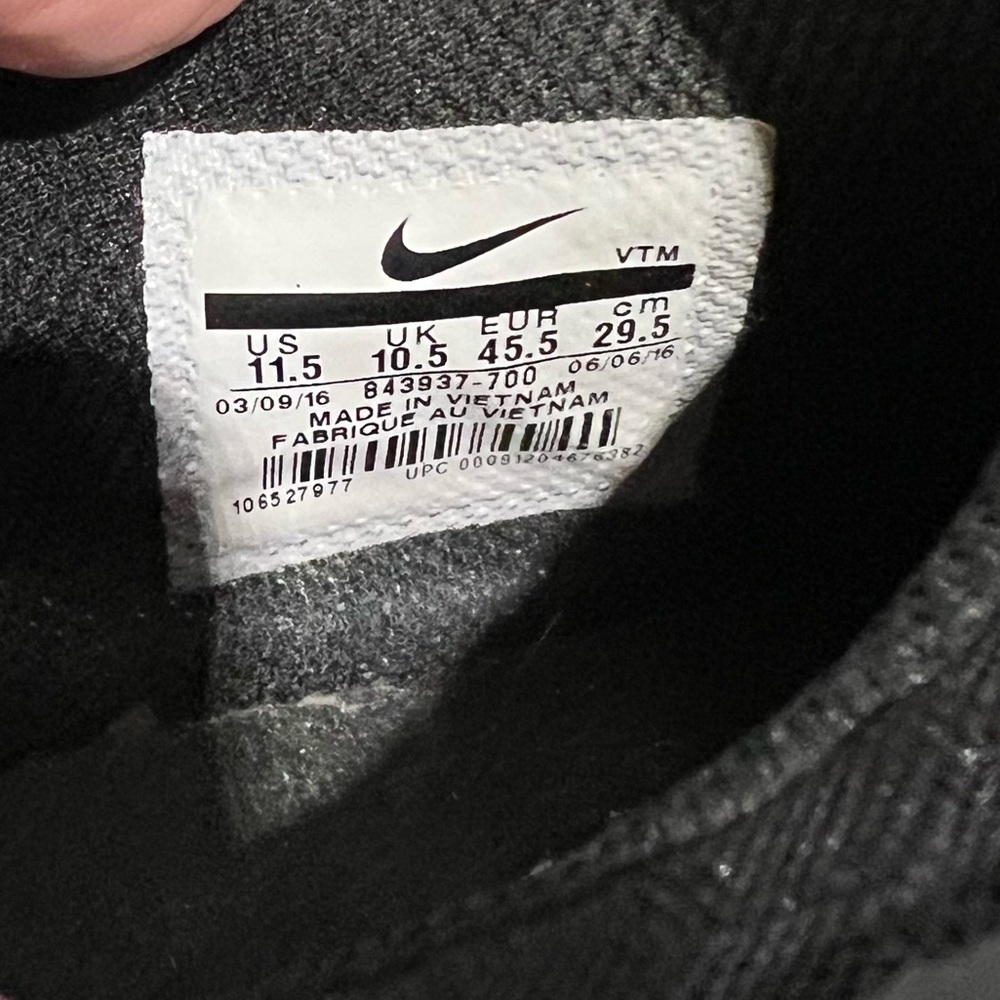 Nike Men’s Train Speed 4 Volt Running Shoe. Size 11.5 in Like New Condition - Picture 9 of 10